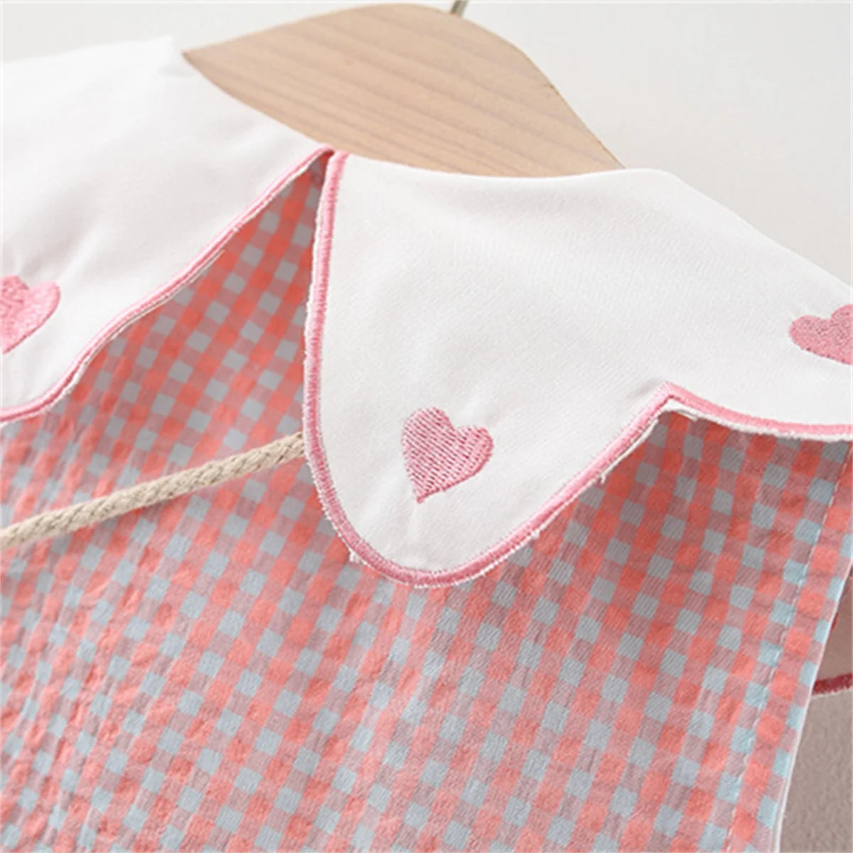 Summer Newborn 2-Piece Girl Infant Cotton Dress And Backpack Baby Embroidered Flip Collar Checkered Sleeveless Beach Dress